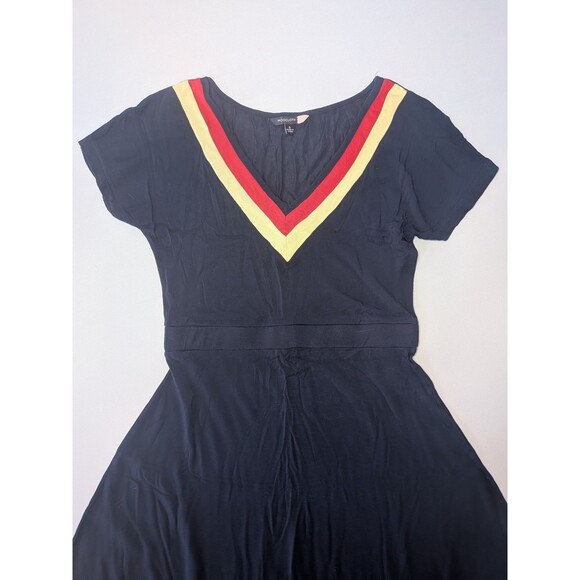 ModCloth Dresses & Skirts - Modcloth Midi Dress Small Lively Dialogue Short Sleeve V-Neck Stretch Jersey